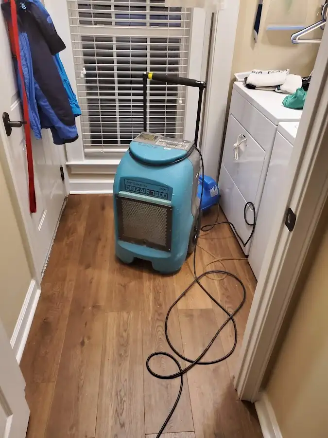 Commercial dehumidifier deployed for Crawl Space Restoration in Pittsburgh